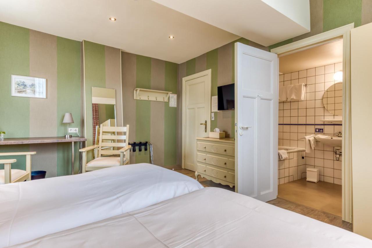Hotel Le Cor De Chasse Saint-Hubert Exteriér fotografie